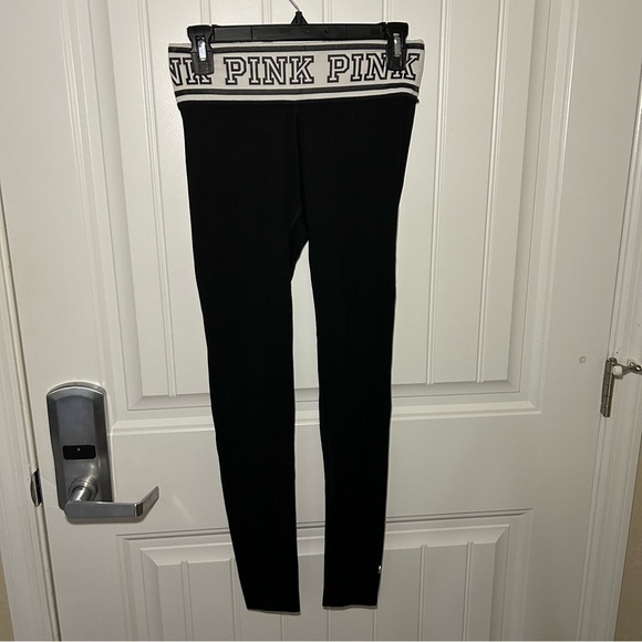 PINK Victorias Secret Black & White Logo Print Sports Bra & Leggings Set Size S - Picture 9 of 16